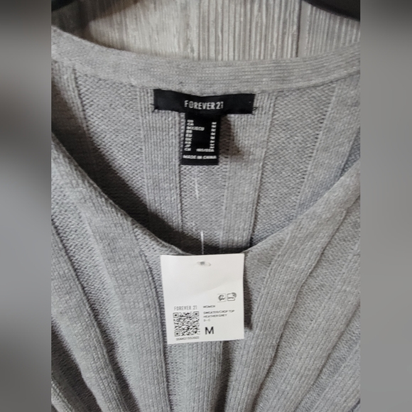 NWT Forever 21 Heather Gray Ribbed Sweater - Picture 1 of 3